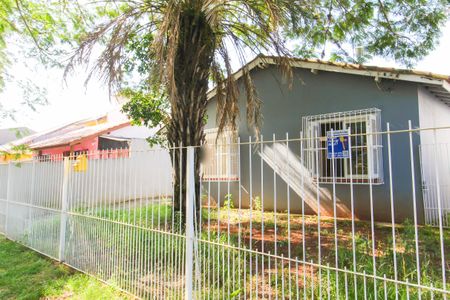 Casa para alugar com 115m², 2 quartos e 2 vagas Casa para alugar com 115m², 2 quartos e 2 vagasFachada