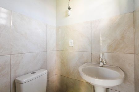 Casa para alugar com 115m², 2 quartos e 2 vagas Casa para alugar com 115m², 2 quartos e 2 vagasLavabo