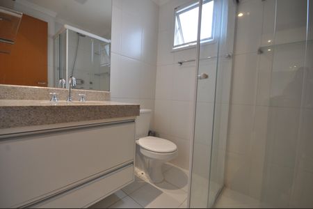 Apartamento para alugar com 78m², 2 quartos e 2 vagasBanheiro do Quarto Suíte