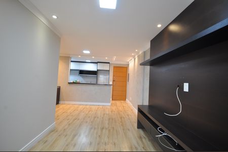 Apartamento para alugar com 78m², 2 quartos e 2 vagasSala