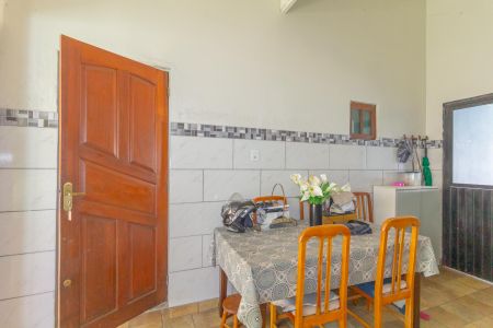 Casa à venda com 176m², 3 quartos e 2 vagas Casa à venda com 176m², 3 quartos e 2 vagasVaranda