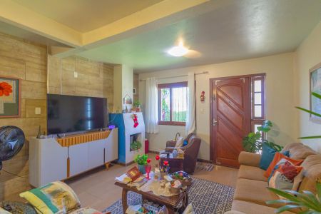 Casa à venda com 176m², 3 quartos e 2 vagas Casa à venda com 176m², 3 quartos e 2 vagasSala