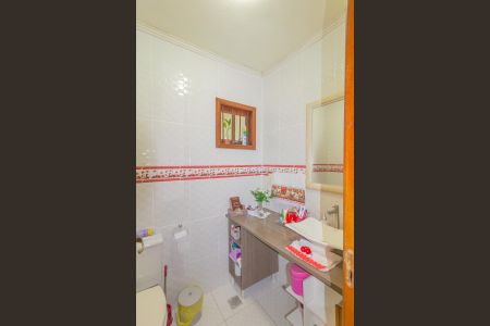 Casa à venda com 176m², 3 quartos e 2 vagas Casa à venda com 176m², 3 quartos e 2 vagasLavabo