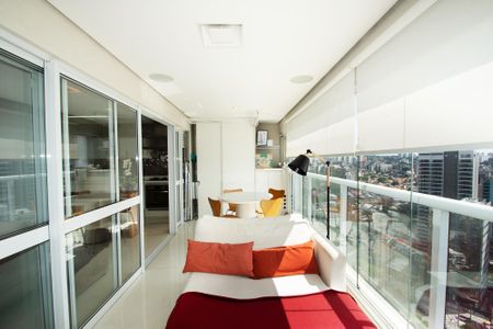 Apartamento para alugar com 58m², 1 quarto e 1 vaga Apartamento para alugar com 58m², 1 quarto e 1 vagaVaranda Sala de jantar e estar