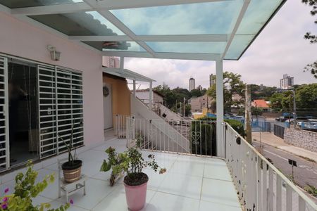 Casa à venda com 250m², 2 quartos e 3 vagasVaranda