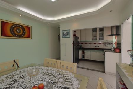 Casa à venda com 250m², 2 quartos e 3 vagasSala de Jantar