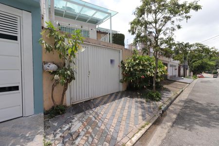 Casa à venda com 250m², 2 quartos e 3 vagasFachada