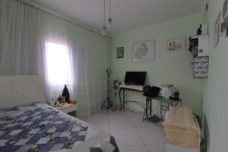 Casa à venda com 250m², 2 quartos e 3 vagasQuarto
