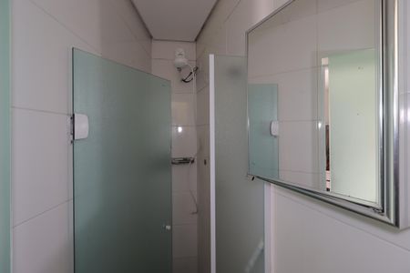 Casa à venda com 250m², 2 quartos e 3 vagasBanheiro da Suíte