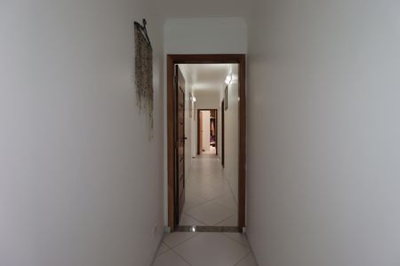 Casa à venda com 250m², 2 quartos e 3 vagasCorredor