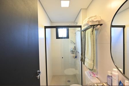 Apartamento à venda com 50m², 2 quartos e 1 vaga Apartamento à venda com 50m², 2 quartos e 1 vagaBanheiro da Suite