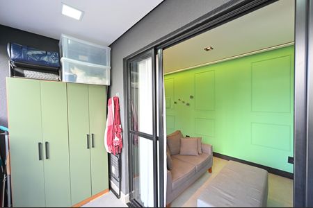 Apartamento à venda com 50m², 2 quartos e 1 vaga Apartamento à venda com 50m², 2 quartos e 1 vagaVaranda da sala