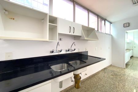 Apartamento à venda com 274m², 4 quartos e 3 vagasCozinha