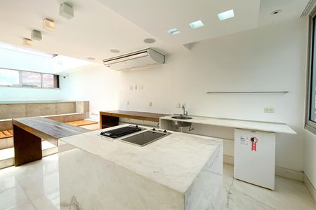 Apartamento à venda com 274m², 4 quartos e 3 vagasEspaço gourmet