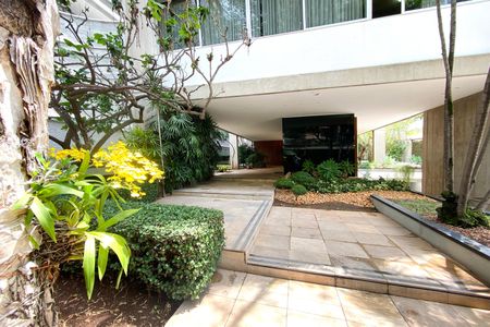 Apartamento à venda com 274m², 4 quartos e 3 vagasÁrea comum - Entrada