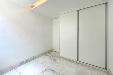 Apartamento à venda com 274m², 4 quartos e 3 vagasQuarto 