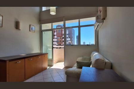 Apartamento para alugar com 72m², 1 quarto e 1 vagaSala