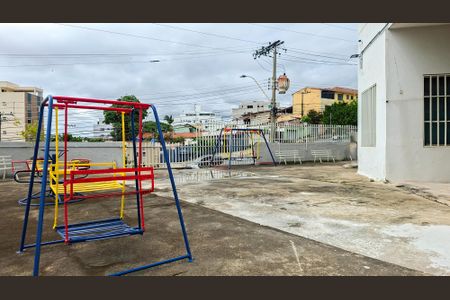 Apartamento para alugar com 65m², 2 quartos e 1 vagaÁrea comum - Playground