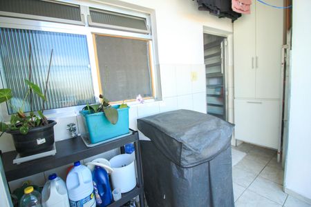 Apartamento para alugar com 90m², 2 quartos e sem vaga