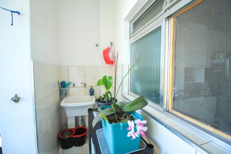 Apartamento para alugar com 90m², 2 quartos e sem vaga