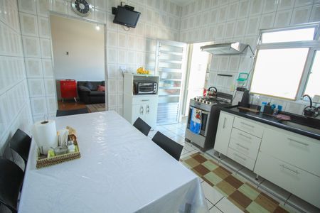 Apartamento para alugar com 90m², 2 quartos e sem vaga