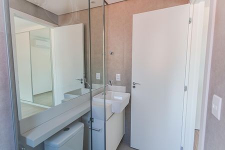 Apartamento à venda com 70m², 2 quartos e 2 vagasBanheiro da Suíte 2