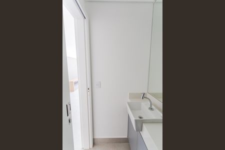 Apartamento à venda com 70m², 2 quartos e 2 vagasLavabo na Sala