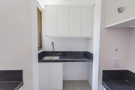 Apartamento à venda com 70m², 2 quartos e 2 vagasÁrea de Serviço