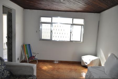 Casa para alugar com 2 quartos, 160m² em Abolição, Rio de Janeiro