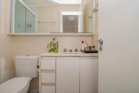 Apartamento para alugar com 80m², 3 quartos e 2 vagas Apartamento para alugar com 80m², 3 quartos e 2 vagasBanheiro da Suíte