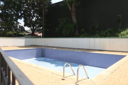 Apartamento à venda com 65m², 2 quartos e 1 vagaÁrea comum - Piscina