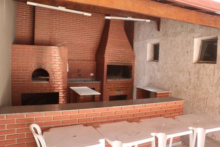 Apartamento à venda com 65m², 2 quartos e 1 vagaÁrea comum - Churrasqueira