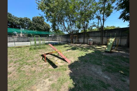 Apartamento para alugar com 55m², 2 quartos e 1 vagaÁrea comum - Playground