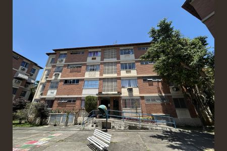 Apartamento para alugar com 55m², 2 quartos e 1 vagaFachada + plaquinha