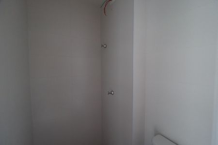 Apartamento para alugar com 72m², 2 quartos e 1 vaga Apartamento para alugar com 72m², 2 quartos e 1 vagaBanheiro