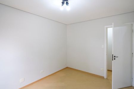 Casa para alugar com 290m², 3 quartos e 2 vagasSuíte 1