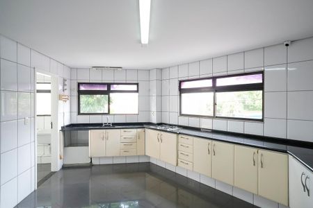 Casa para alugar com 290m², 3 quartos e 2 vagasCozinha