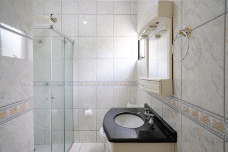 Casa para alugar com 290m², 3 quartos e 2 vagasBanheiro da suíte 1