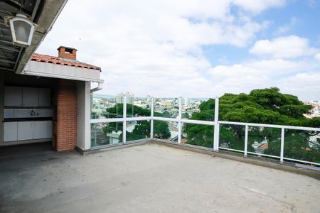 Casa para alugar com 290m², 3 quartos e 2 vagasVaranda