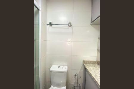 Studio à venda com 32m², 1 quarto e sem vaga Studio à venda com 32m², 1 quarto e sem vagaBanheiro