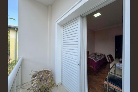 Casa de condomínio à venda com 243m², 4 quartos e 3 vagasVaranda Quarto