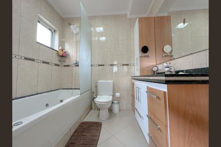 Casa de condomínio à venda com 243m², 4 quartos e 3 vagasBAnheiro Suíte 1