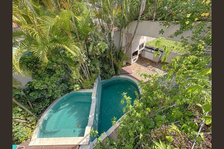 Casa de condomínio à venda com 243m², 4 quartos e 3 vagasJardim Suspenso