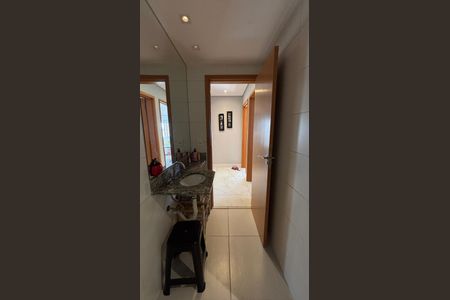 Apartamento à venda com 97m², 3 quartos e 2 vagasBanheiro