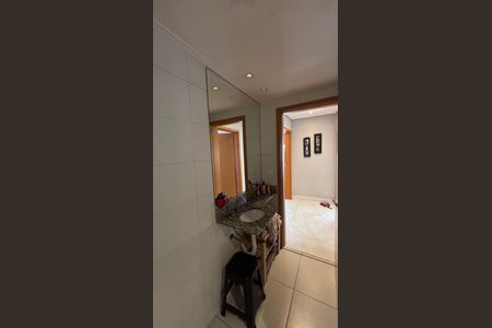 Apartamento à venda com 97m², 3 quartos e 2 vagasBanheiro