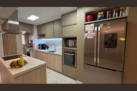 Apartamento à venda com 97m², 3 quartos e 2 vagasCozinha