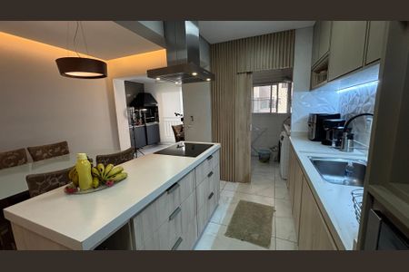 Apartamento à venda com 97m², 3 quartos e 2 vagasCozinha