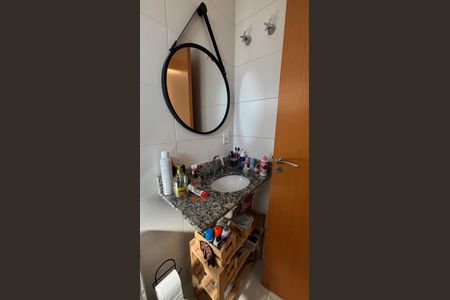 Apartamento à venda com 97m², 3 quartos e 2 vagasBanheiro da Suíte