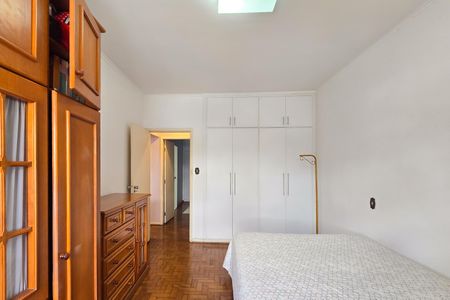 Apartamento à venda com 200m², 3 quartos e 1 vagaQuarto 2