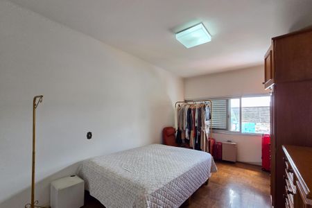 Apartamento à venda com 200m², 3 quartos e 1 vagaQuarto 2